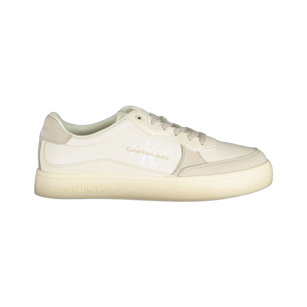 Elegant White Sneakers with Contrast Accents